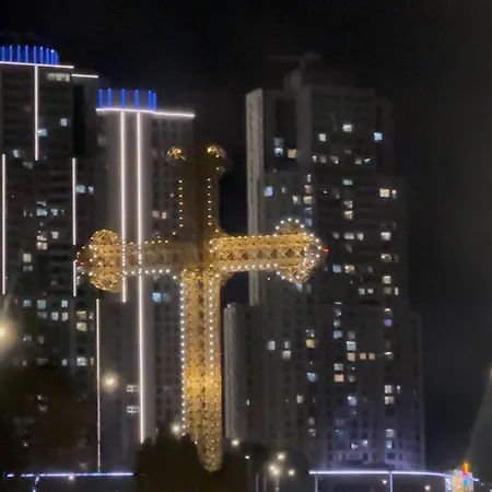 Skyline Serenity 30th Floor - Promo Price Apartment Skopje