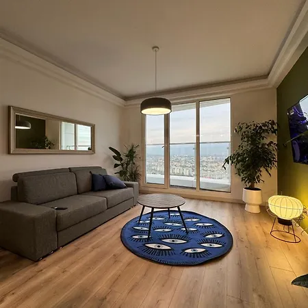 Apartment Skyline Serenity 30th Floor - Promo Price *
